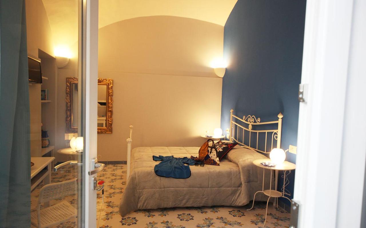 Domus Vilu Bed & Breakfast Nocera Superiore Ngoại thất bức ảnh