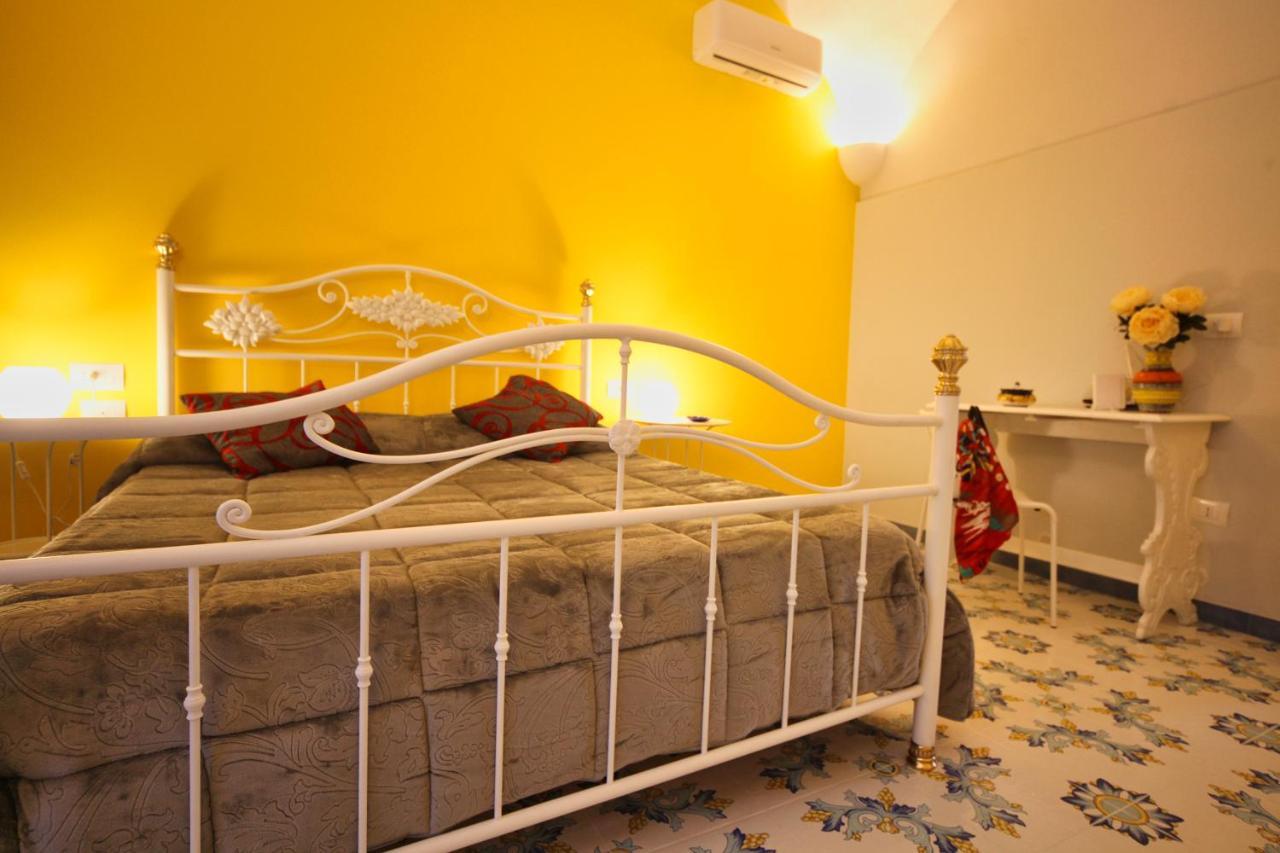Domus Vilu Bed & Breakfast Nocera Superiore Ngoại thất bức ảnh