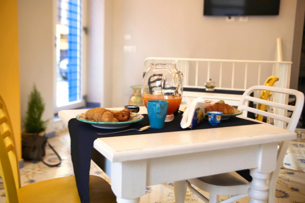Domus Vilu Bed & Breakfast Nocera Superiore Ngoại thất bức ảnh