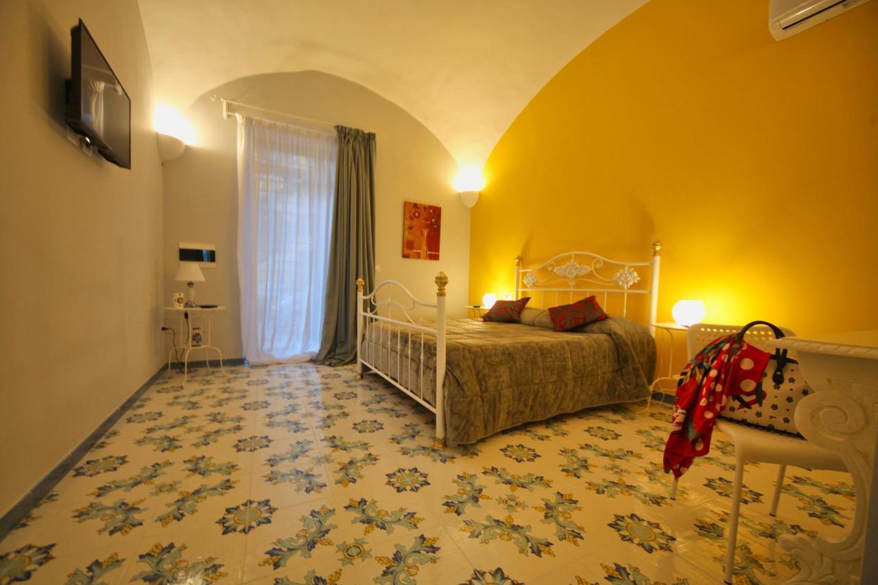 Domus Vilu Bed & Breakfast Nocera Superiore Ngoại thất bức ảnh