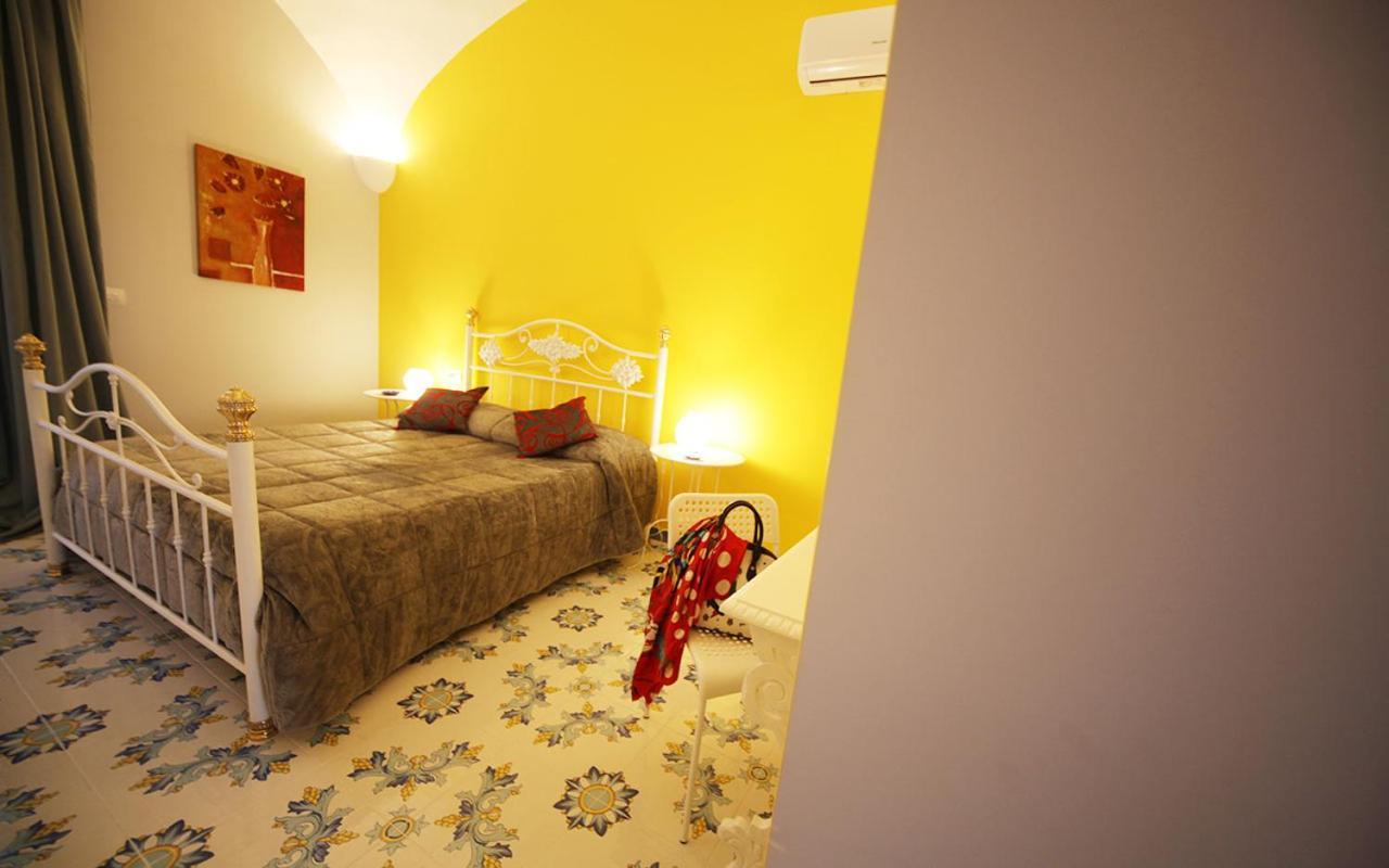 Domus Vilu Bed & Breakfast Nocera Superiore Ngoại thất bức ảnh